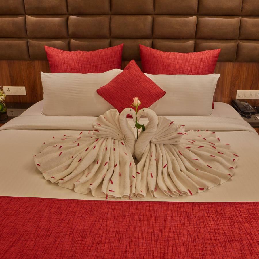 Shivas Galaxy Hotel Devanahalli Exterior foto